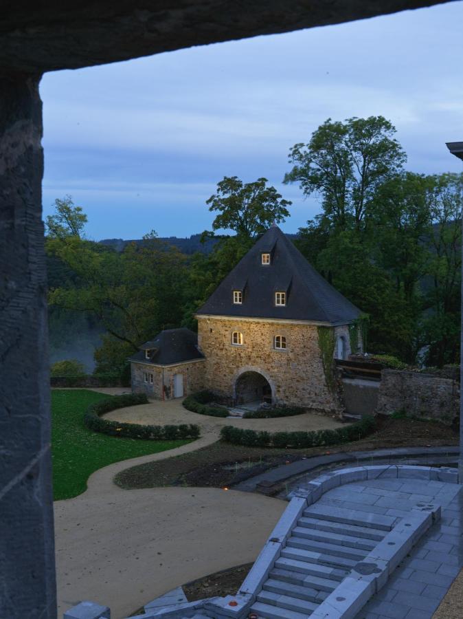 Le Chateau De Mirwart 外观 照片