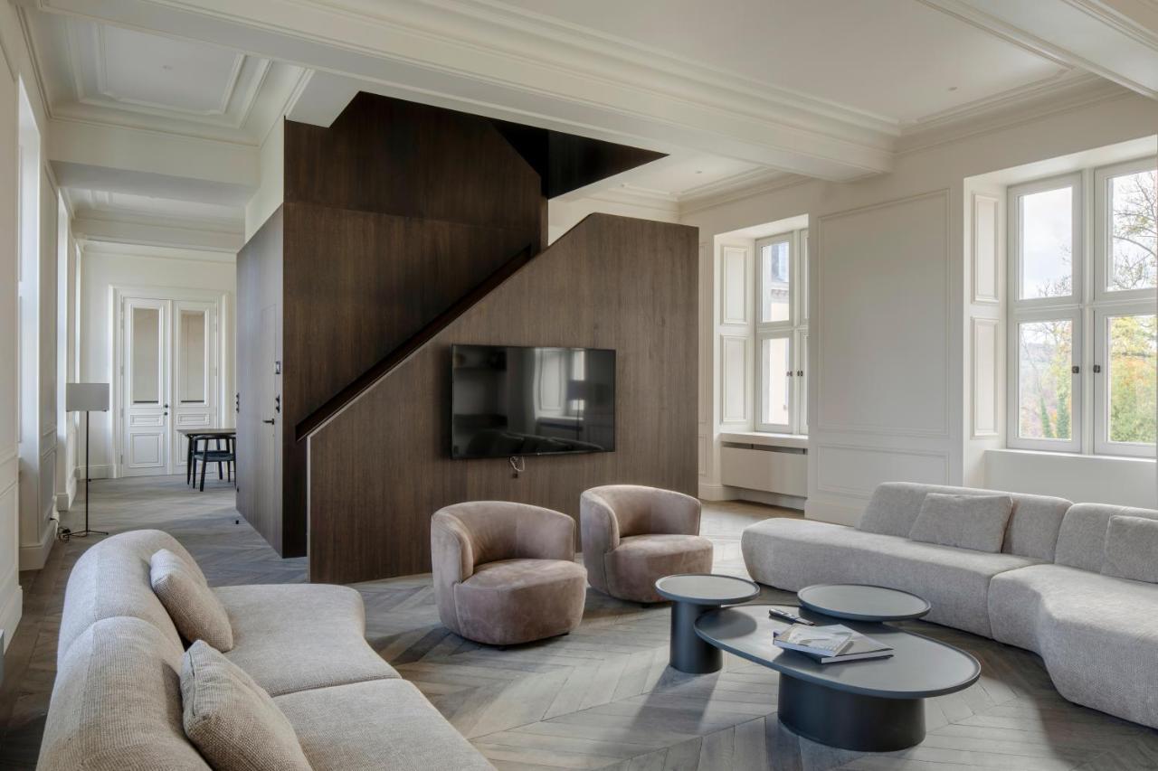 Le Chateau De Mirwart 外观 照片