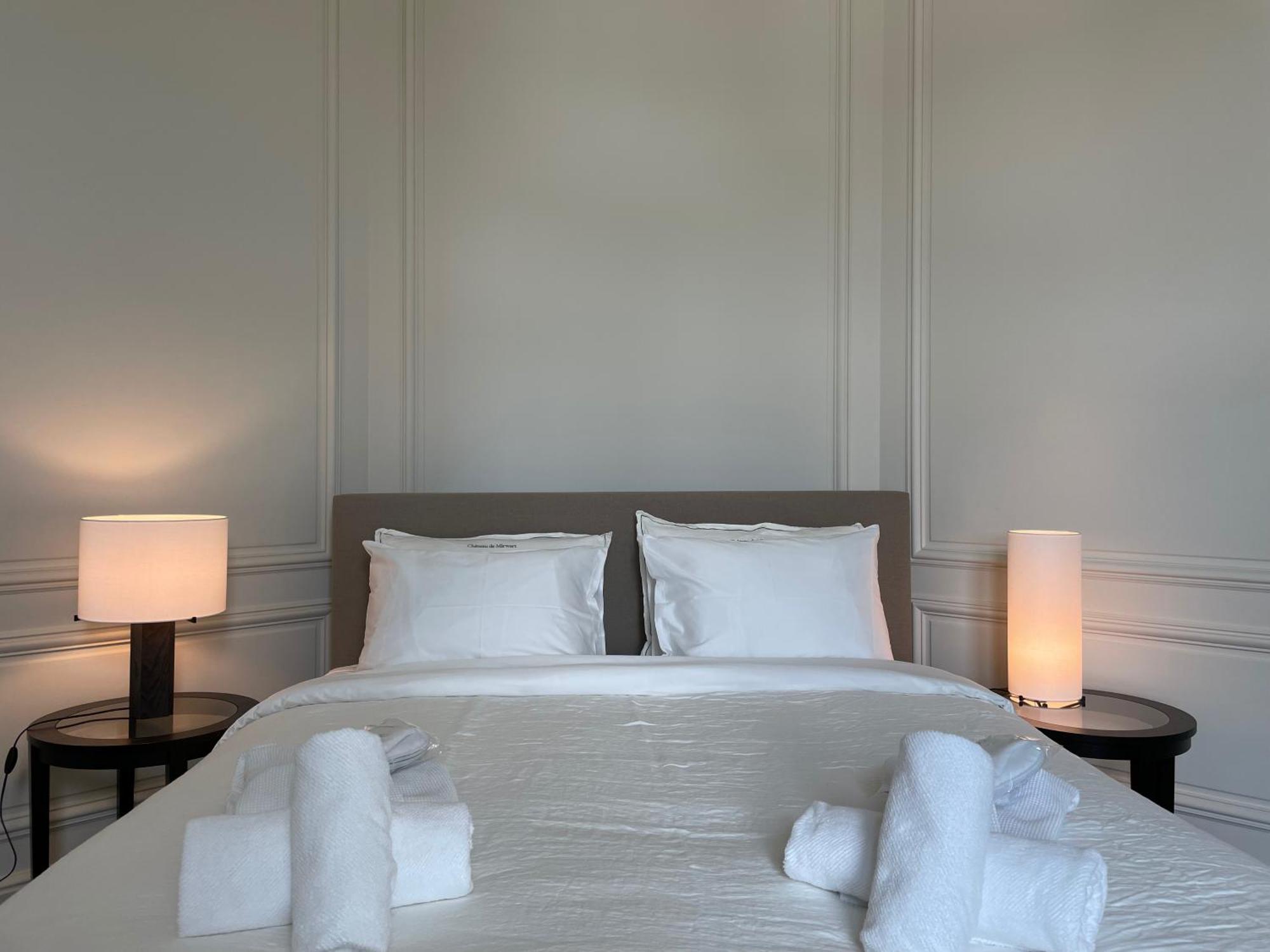 Le Chateau De Mirwart 客房 照片